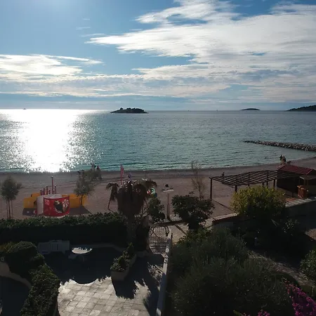 Lana Apartment Rogoznica (Sibenik-Knin)